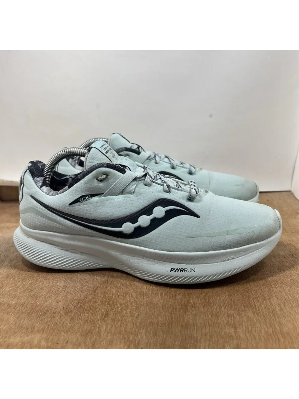 Saucony Ride 15 Runshield Running Shoes Women Size 9.5 Waterproof S10806-02
